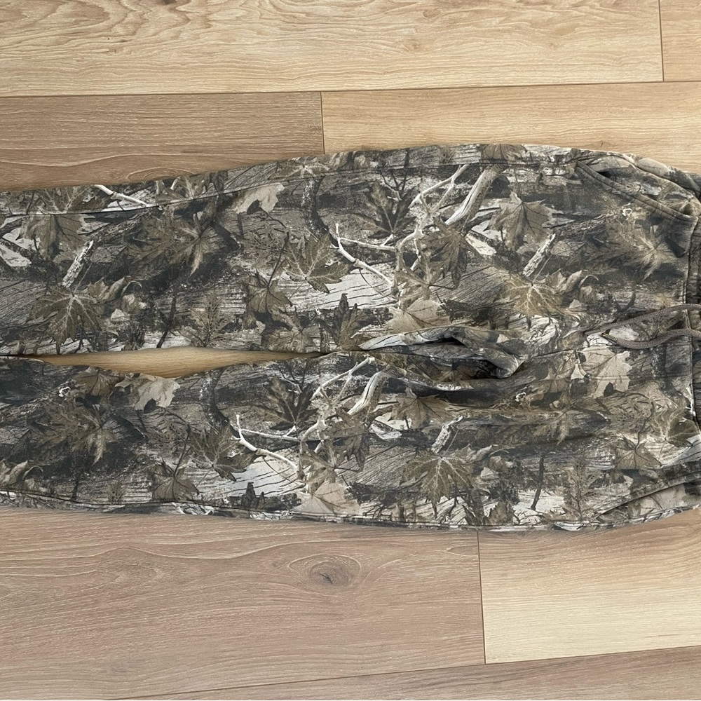 Hollister Camouflage Cargo Pants
